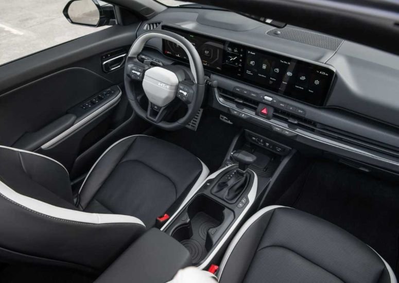 Kia K4 Interior